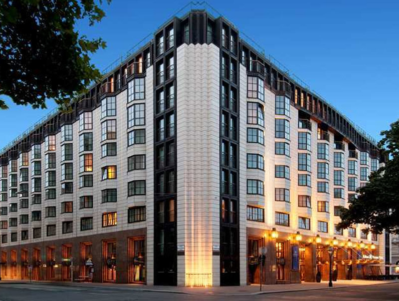 Hilton Vienna Plaza